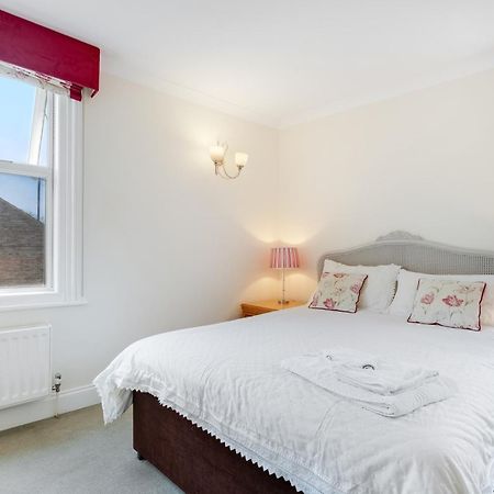 Charles House - Windsor Castle Hotel Luaran gambar
