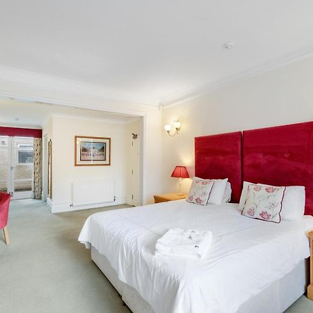 Charles House - Windsor Castle Hotel Luaran gambar