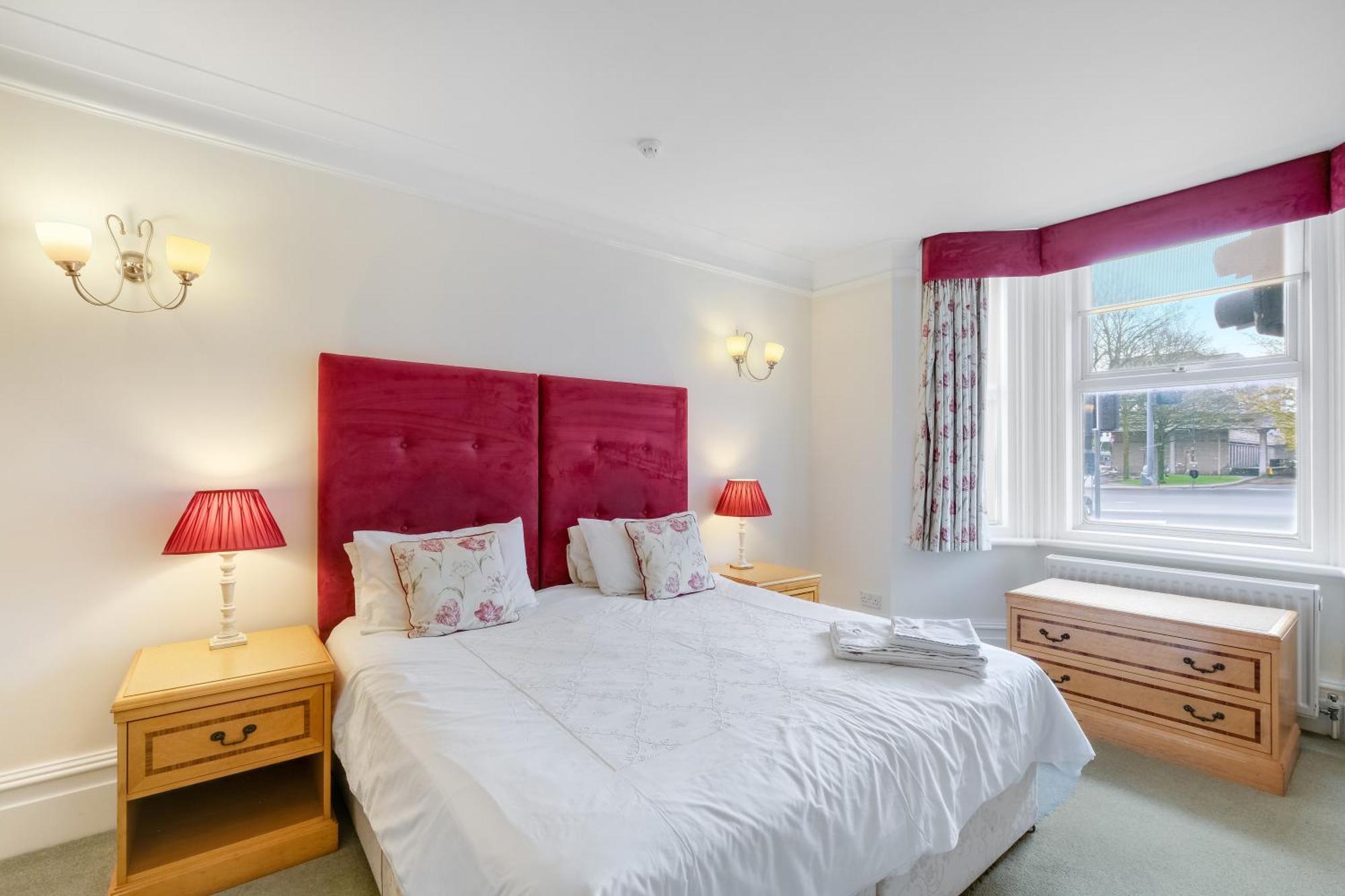Charles House - Windsor Castle Hotel Luaran gambar