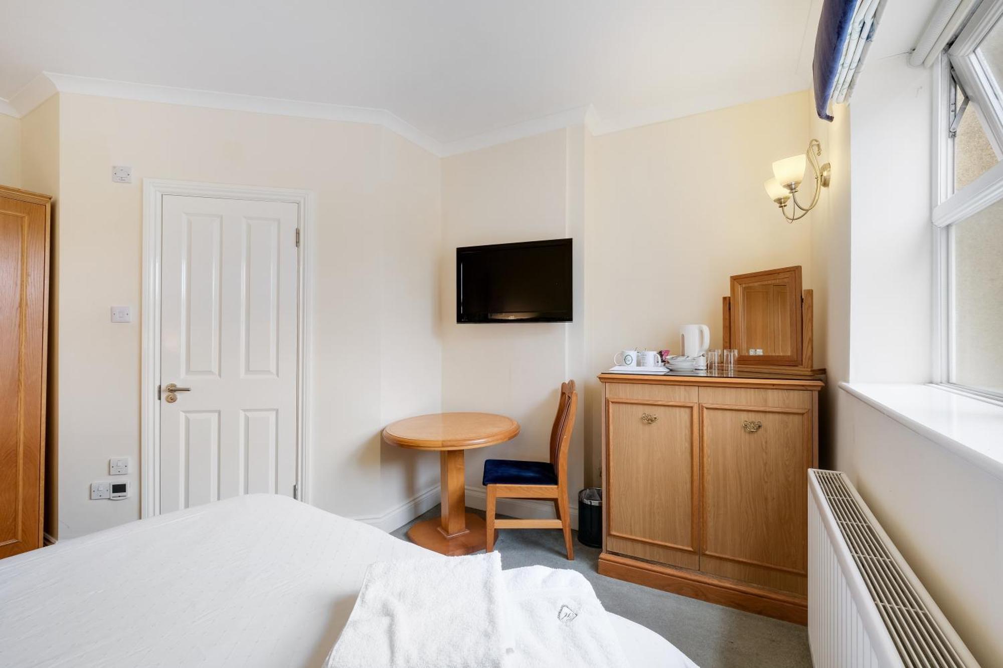 Charles House - Windsor Castle Hotel Luaran gambar