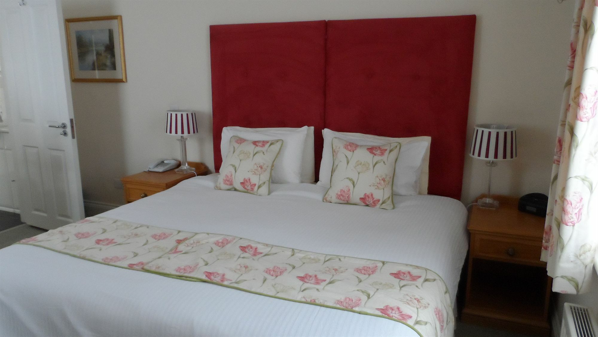 Charles House - Windsor Castle Hotel Luaran gambar
